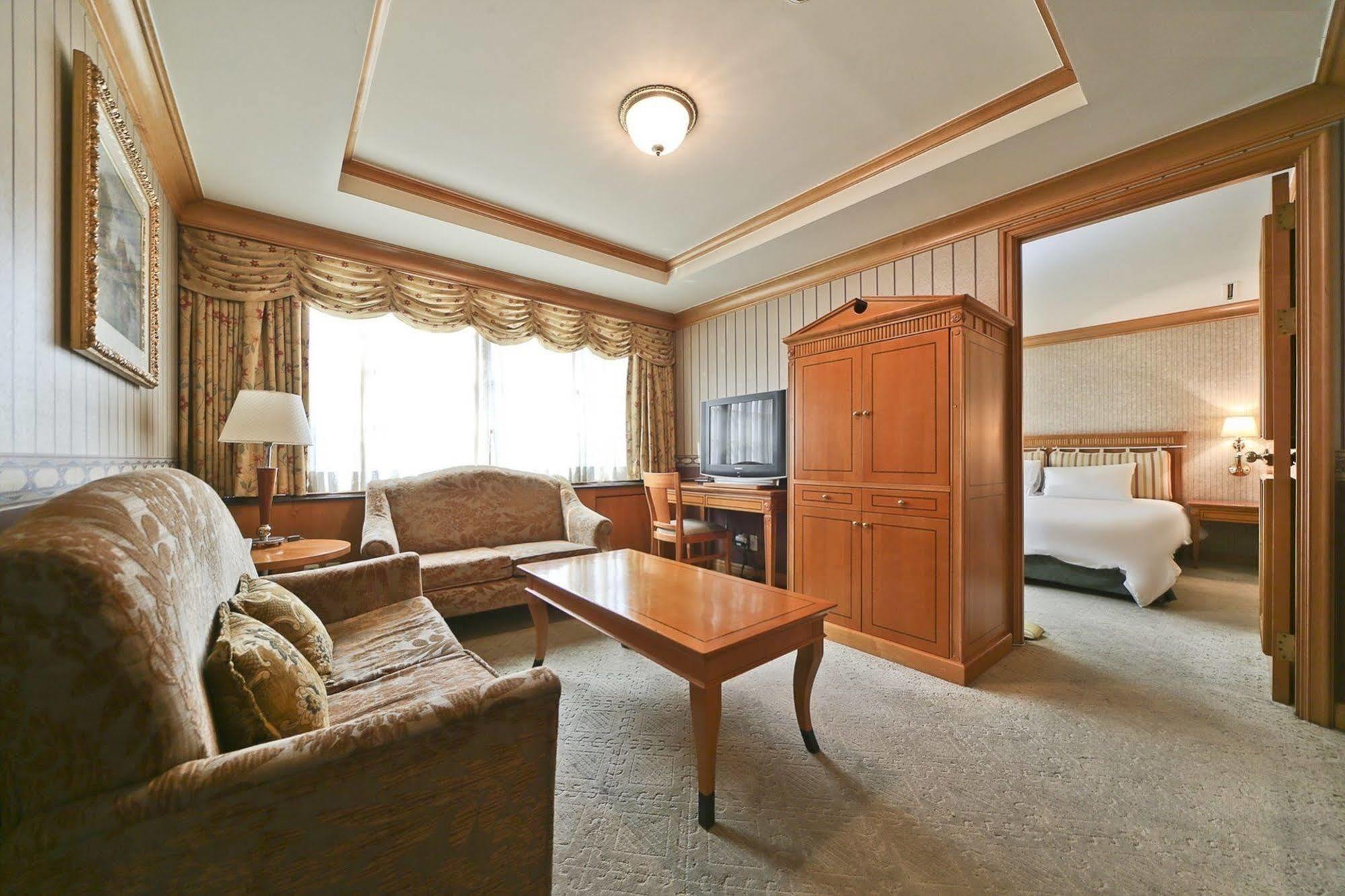 Hotel Nostalgia Gimpo Exteriér fotografie