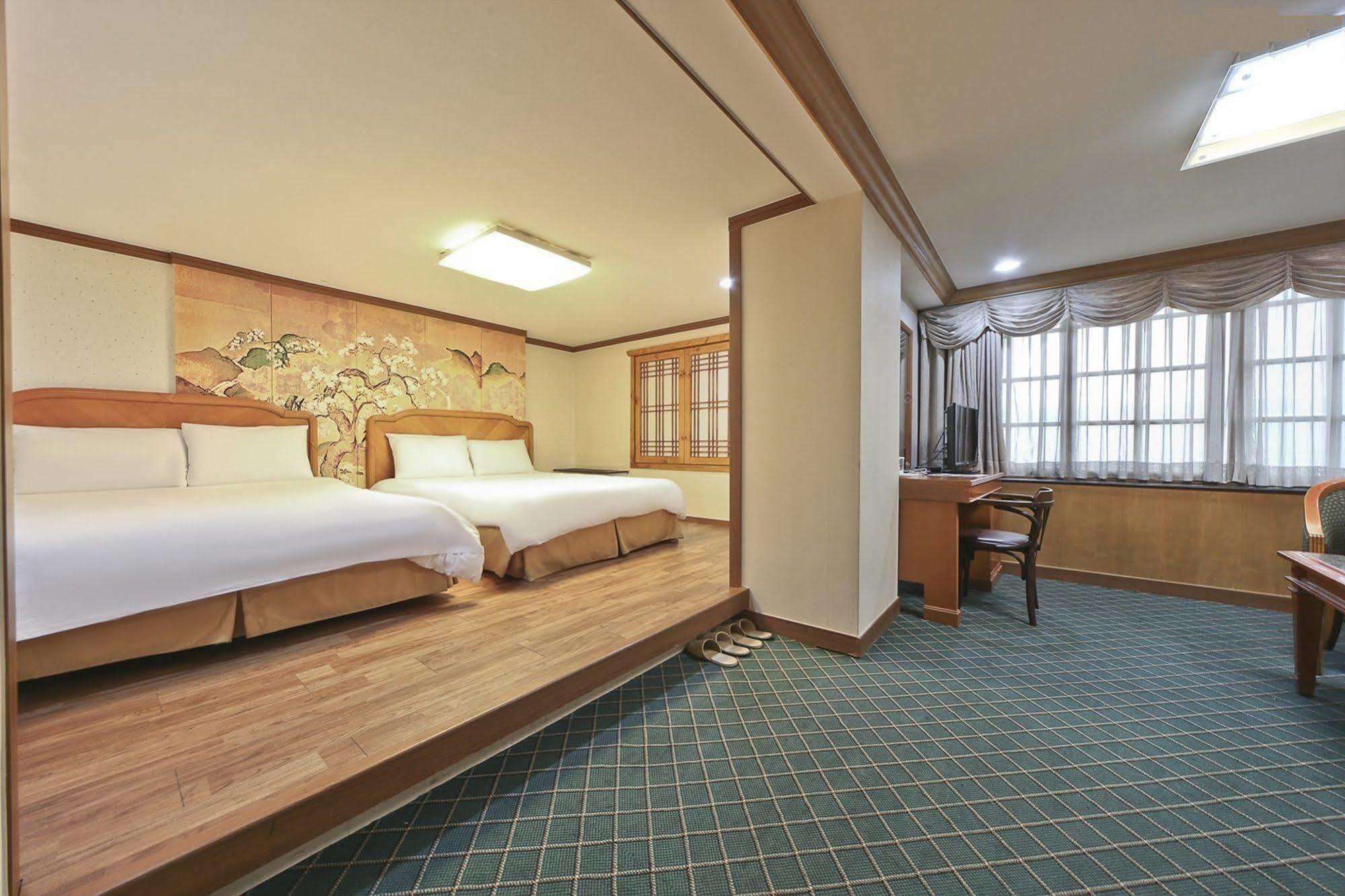 Hotel Nostalgia Gimpo Exteriér fotografie